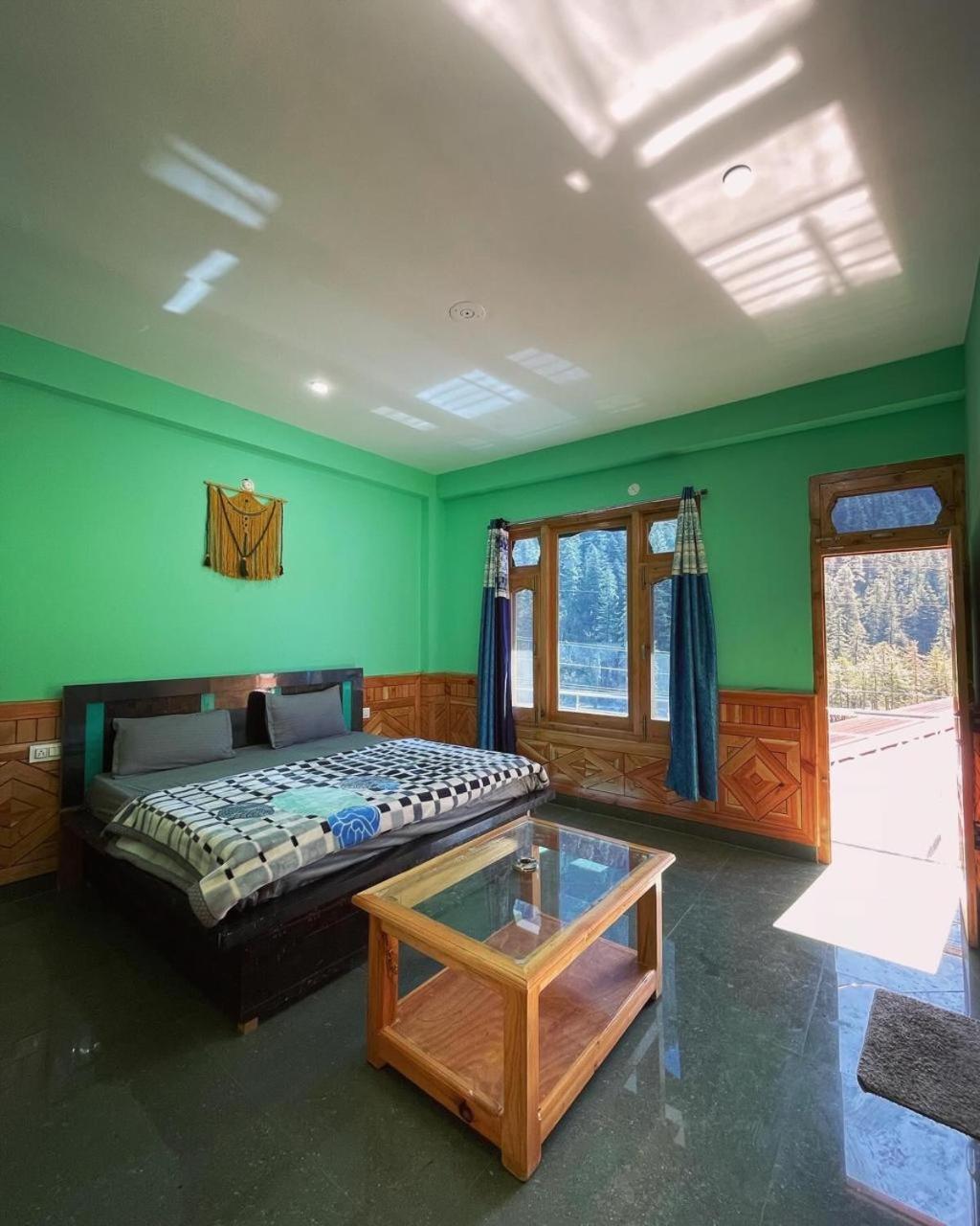 Trippy Homestay Kasol Exterior photo